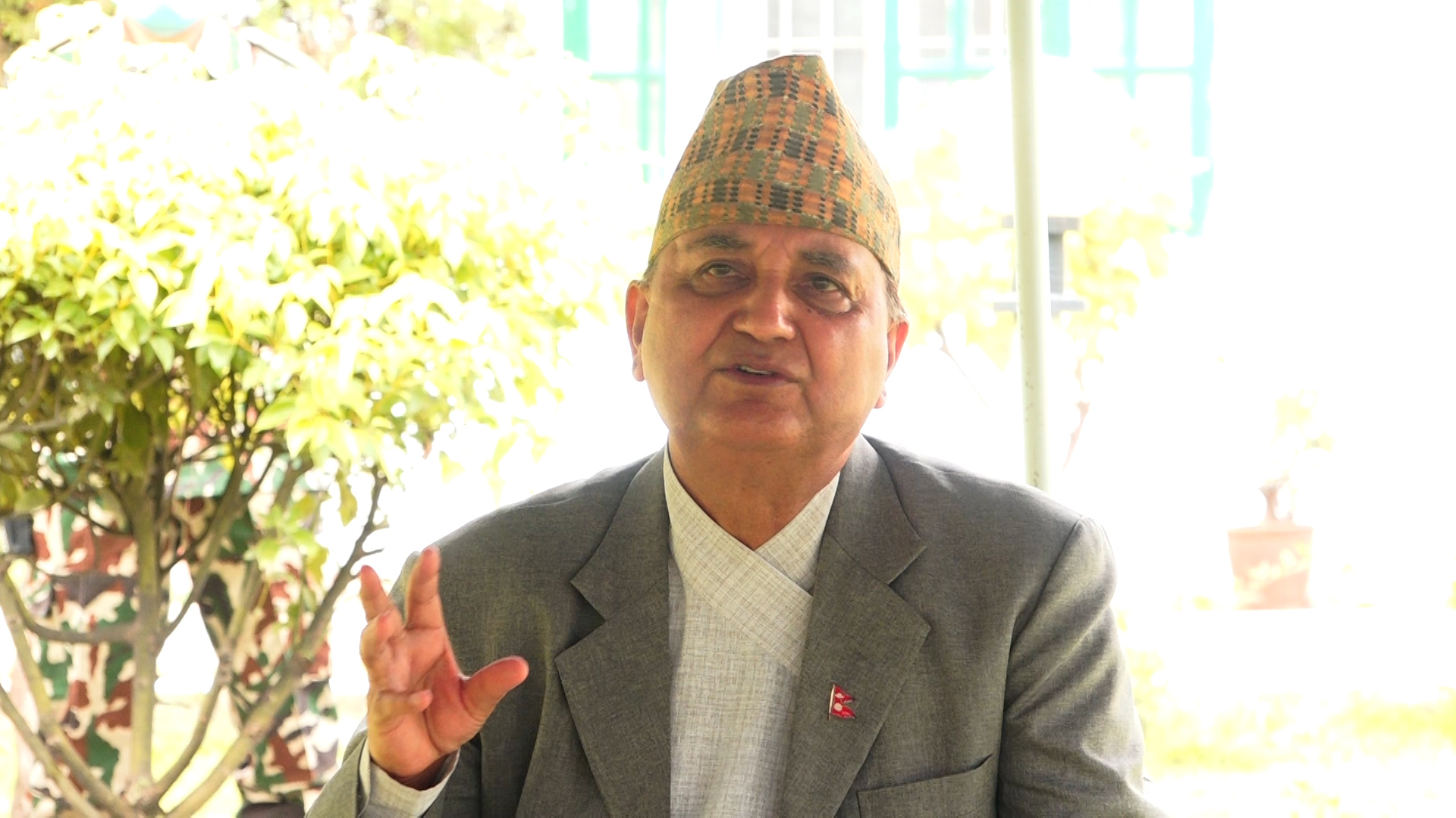 कोरोनासँग ‘लिभिङ टुगेदर’मा बस्नुको विकल्प छैन : मन्त्री पोखरेल